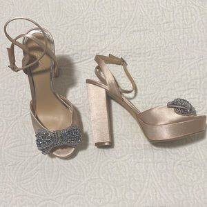 Bridal shoes